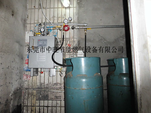 30KG气化器装快餐店实例图.jpg